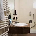 Martini Inkluding Breakfast & Free Parking Hotel 3*