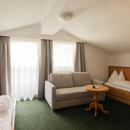 Martini Including Free Parking And Zell Am See-kaprun Summer Card Hotel Kaprun