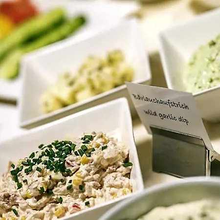 Готель Martini Including Free Parking And Zell Am See-kaprun Summer Card Капрун