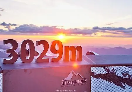 Hotel Martini Including Free Parking And Zell Am See-kaprun Summer Card 3*