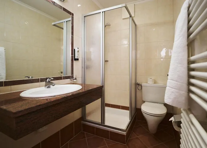 酒店 Martini Inkluding Breakfast & Free Parking