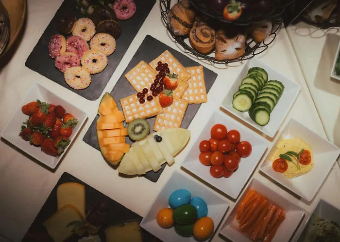 酒店 Martini Inkluding Breakfast & Free Parking 3*