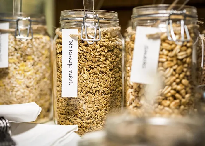 Martini Inkluding Breakfast & Free Parking Hotel