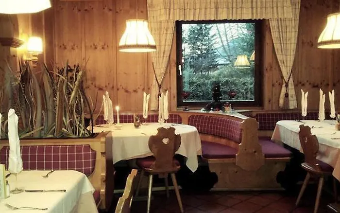 酒店 Martini Inkluding Breakfast & Free Parking