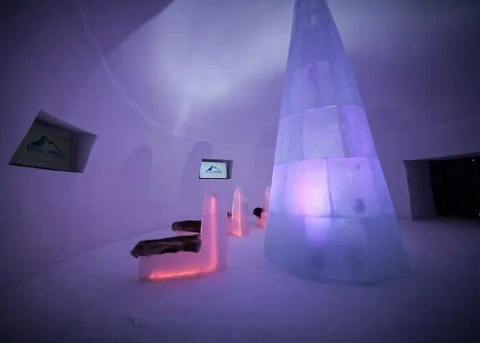 酒店 Martini Inkluding Breakfast & Free Parking 3*